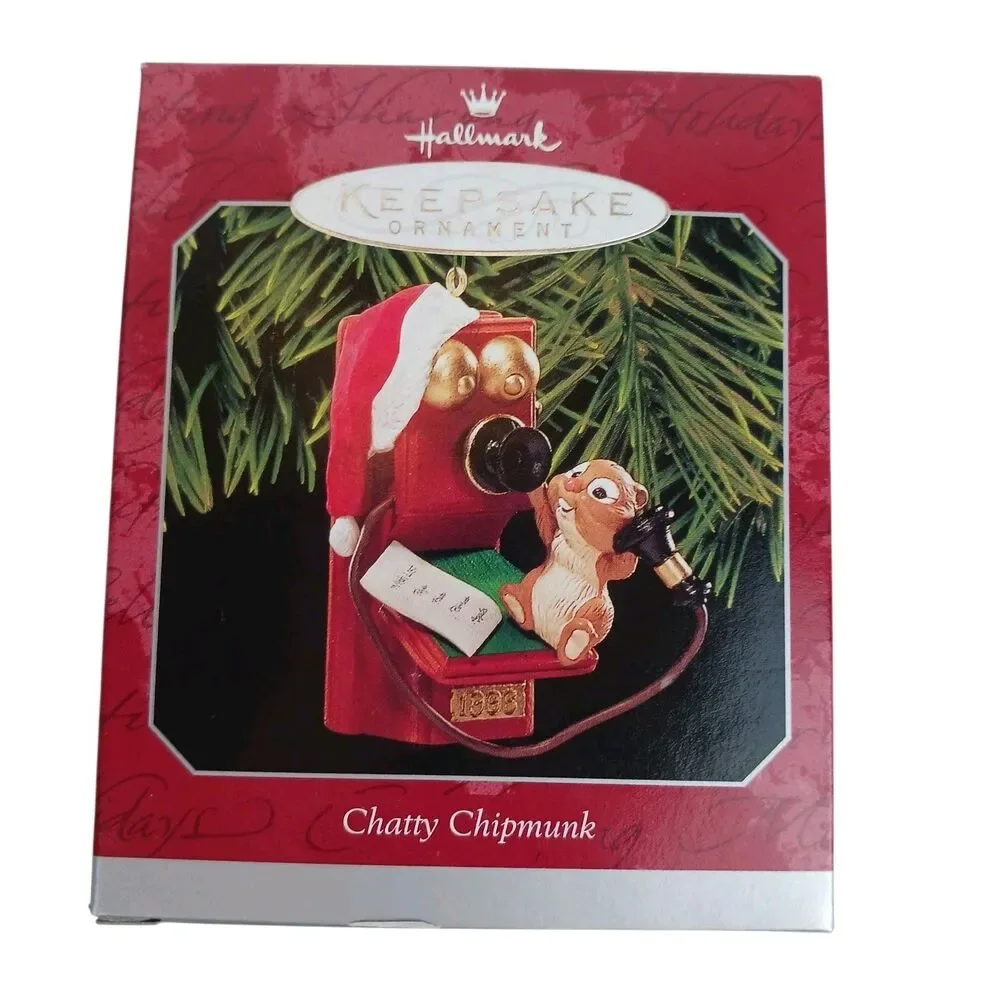 Lot Of 6 Hallmark Ornaments Chatty Chipmunk Perfect Match Yule Logger Beaver